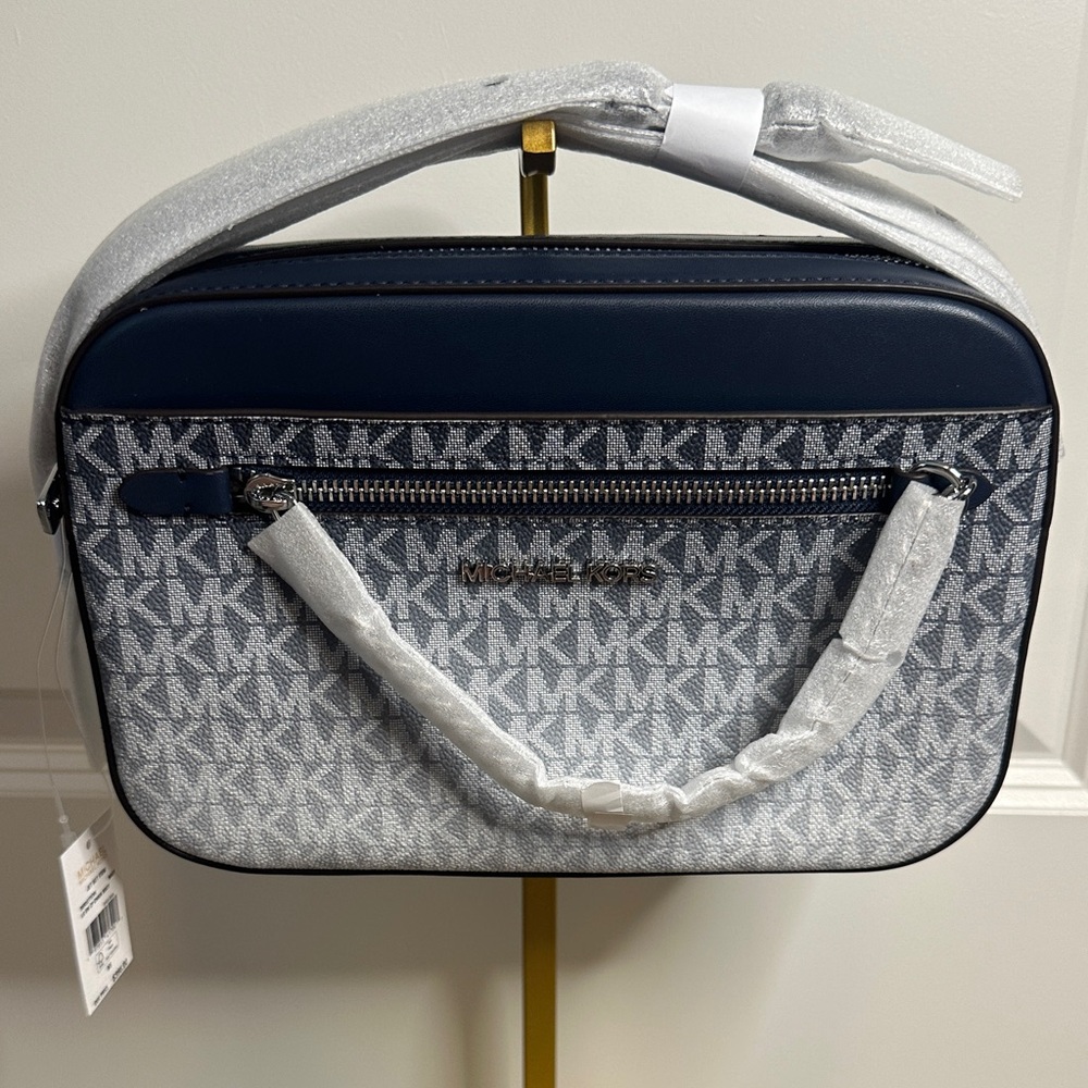 GIFT WITH PURCHASE -NWT Michael Kors Blue and Silver Logo Crossbody